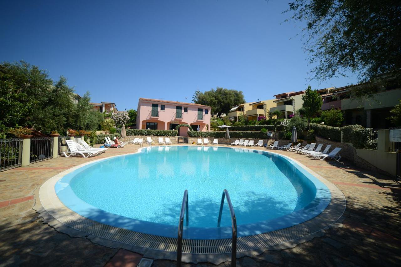 Villaggio Sa Ventana Badesi Exteriér fotografie